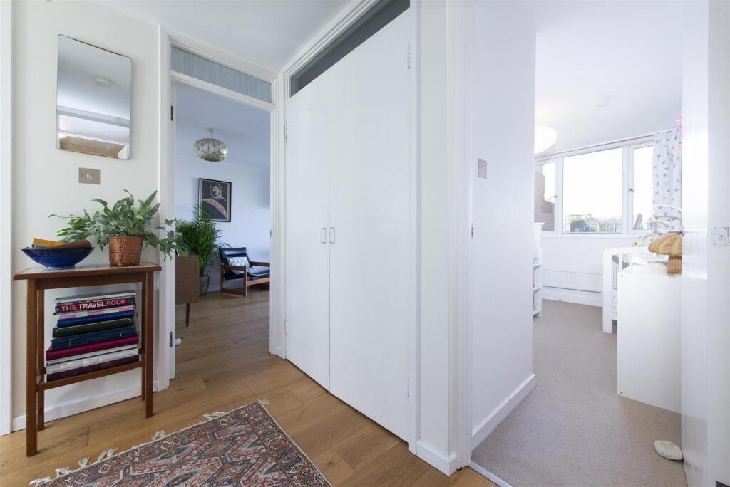 52501 Hi res (9).jpg