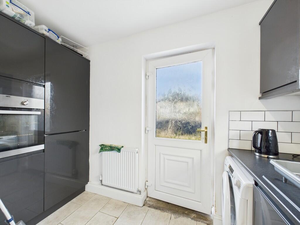 CAM01835G0-PR0186...