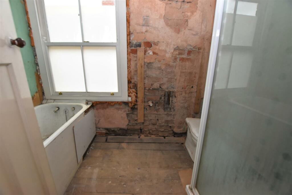Potential Bath - Shower Room.jpg