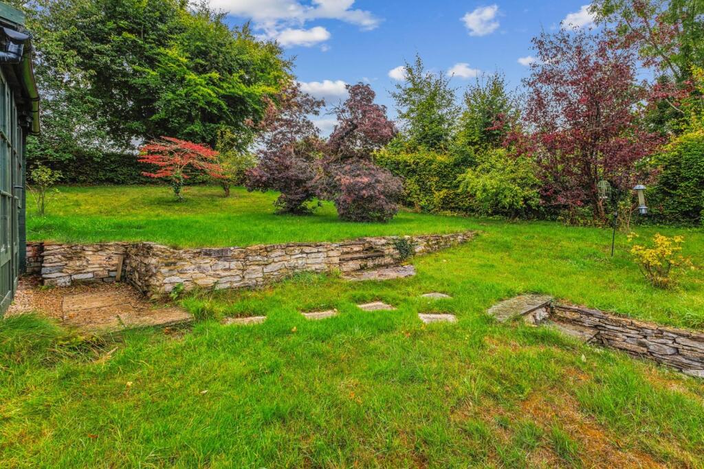 98137_Lanterns Homington Road Coombe Bissett(32).j