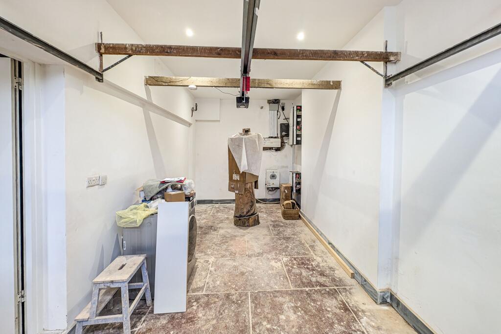 Lower Birtley, Grayswood Road, Surrey, GU27 2DL