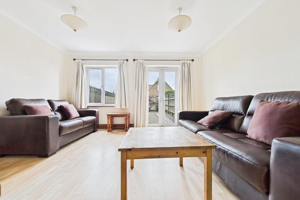 7a789644-CAM01085...