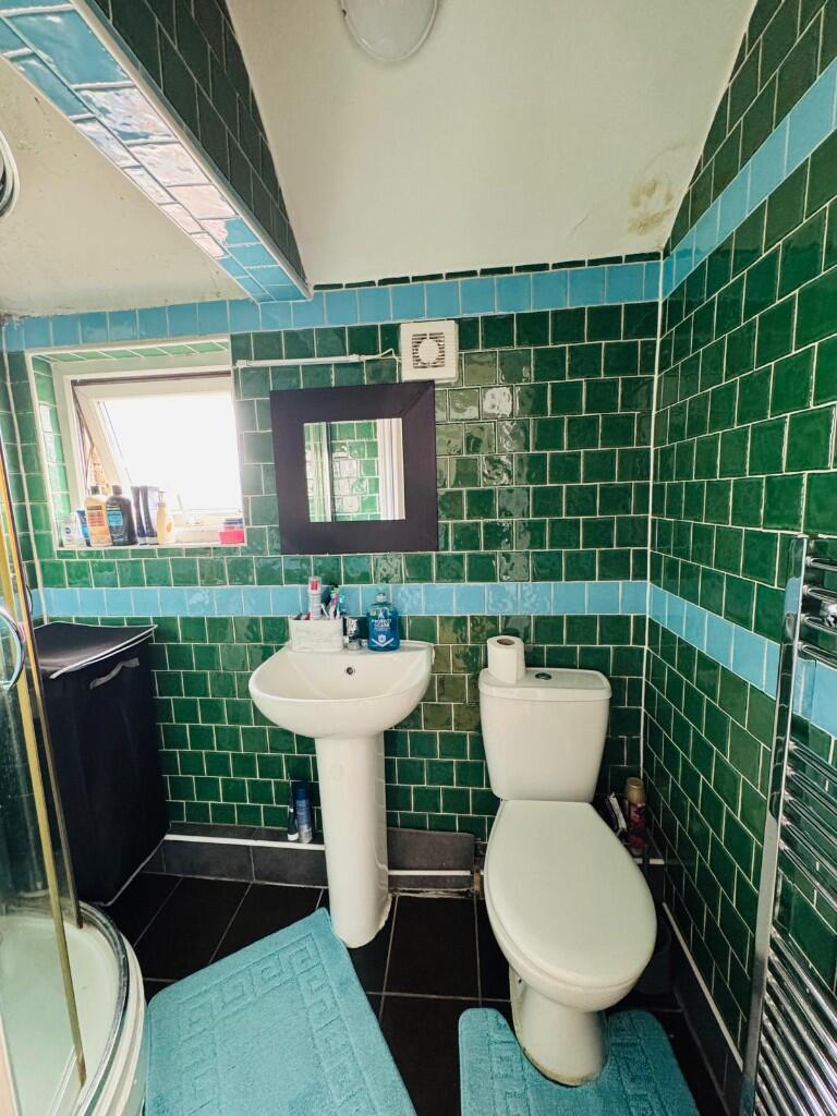 Bathroom / WC