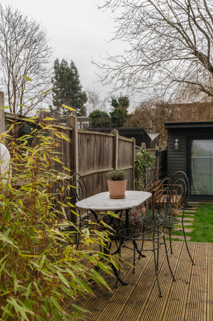 253848 - 44WivertonRoad_HighRes-40.jpg