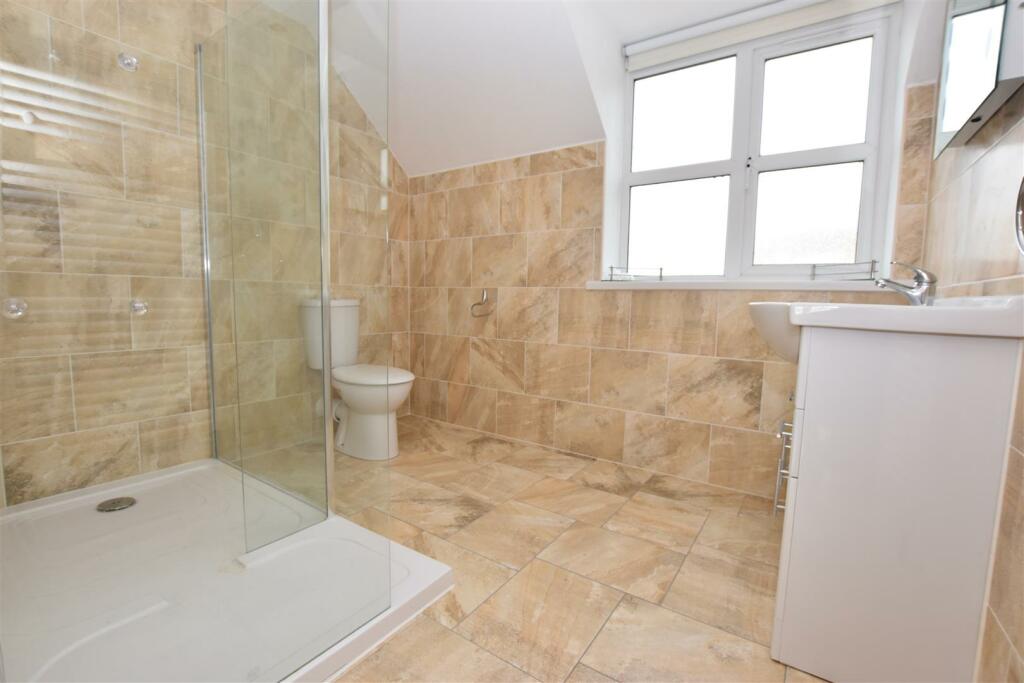 En Suite Bedroom Two.JPG