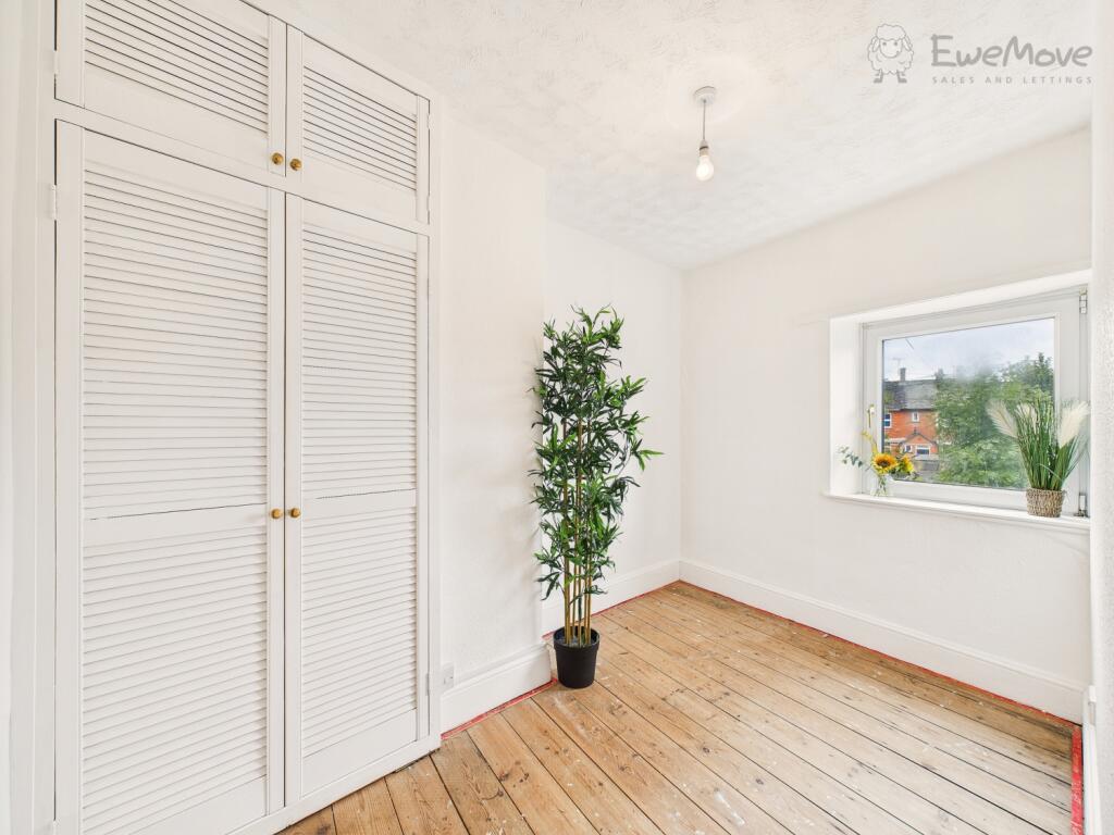 CAM03640G0-PR0055-STILL025