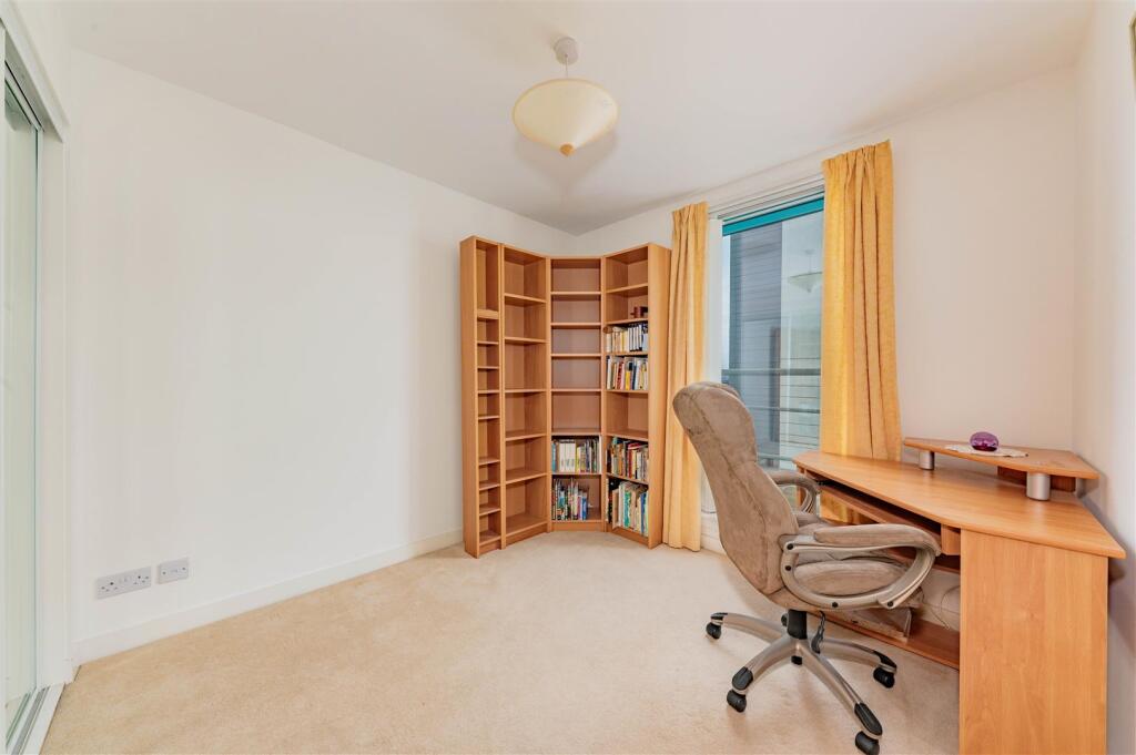 Unicorn Court, 62 Victoria Dock Road Dundee-17.JPG