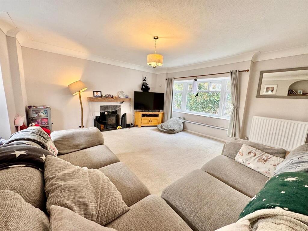 PHOTO-2025-10-19-15-12-48 (9).jpg