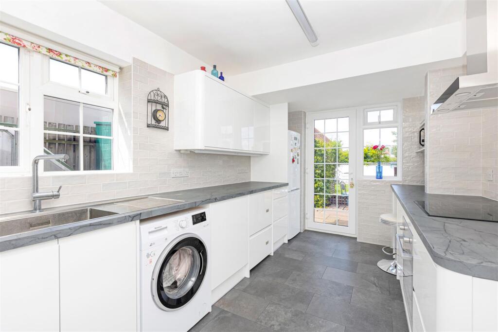 75 Bedford Road-13.jpg