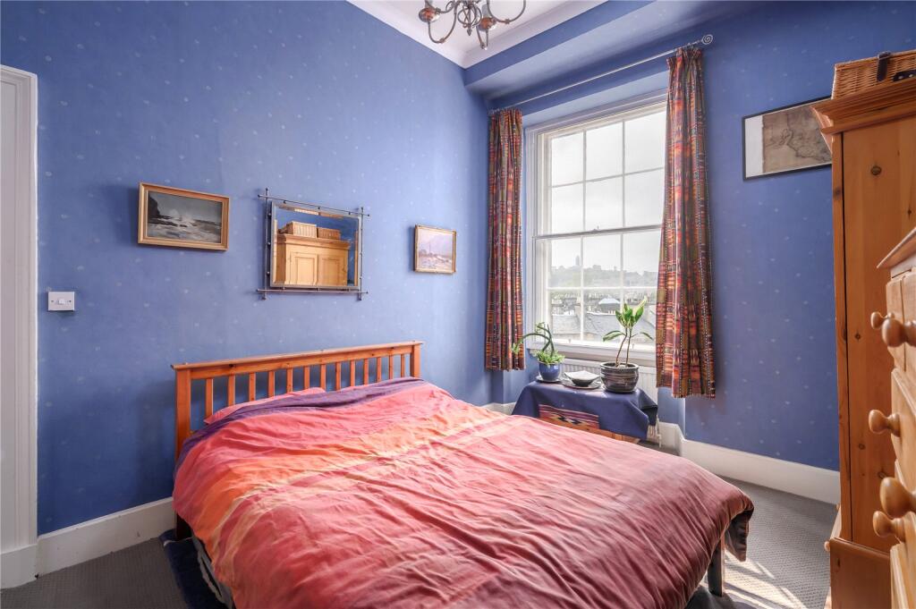 Bellevue Terrace 17