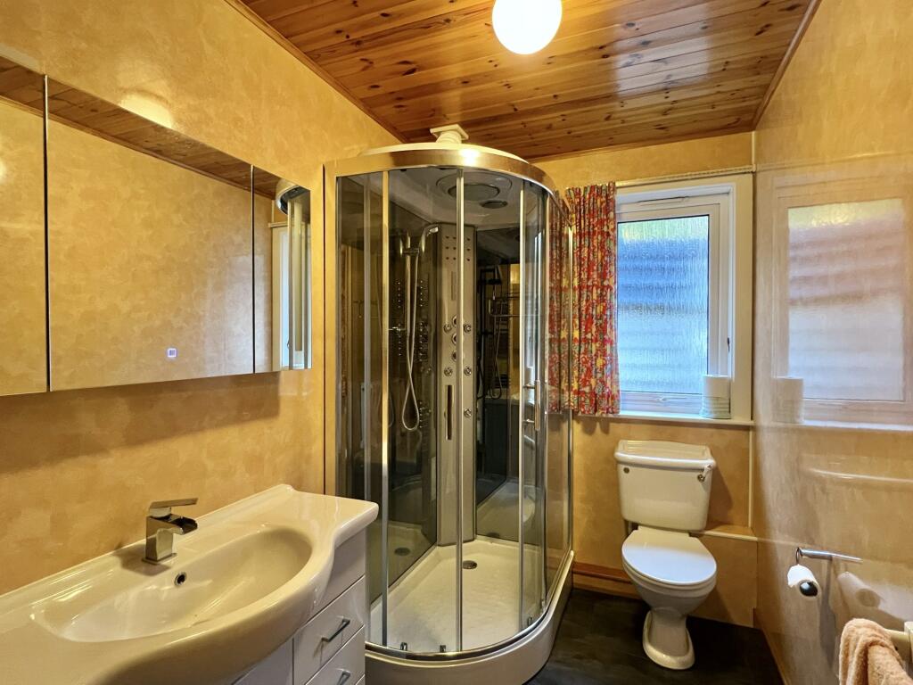 Linnhe, Barrhill Road, Dalbeattie - Williamson and