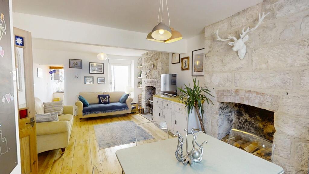 St-Georges-Road-Portland-Dorset-UK-06032025_094440