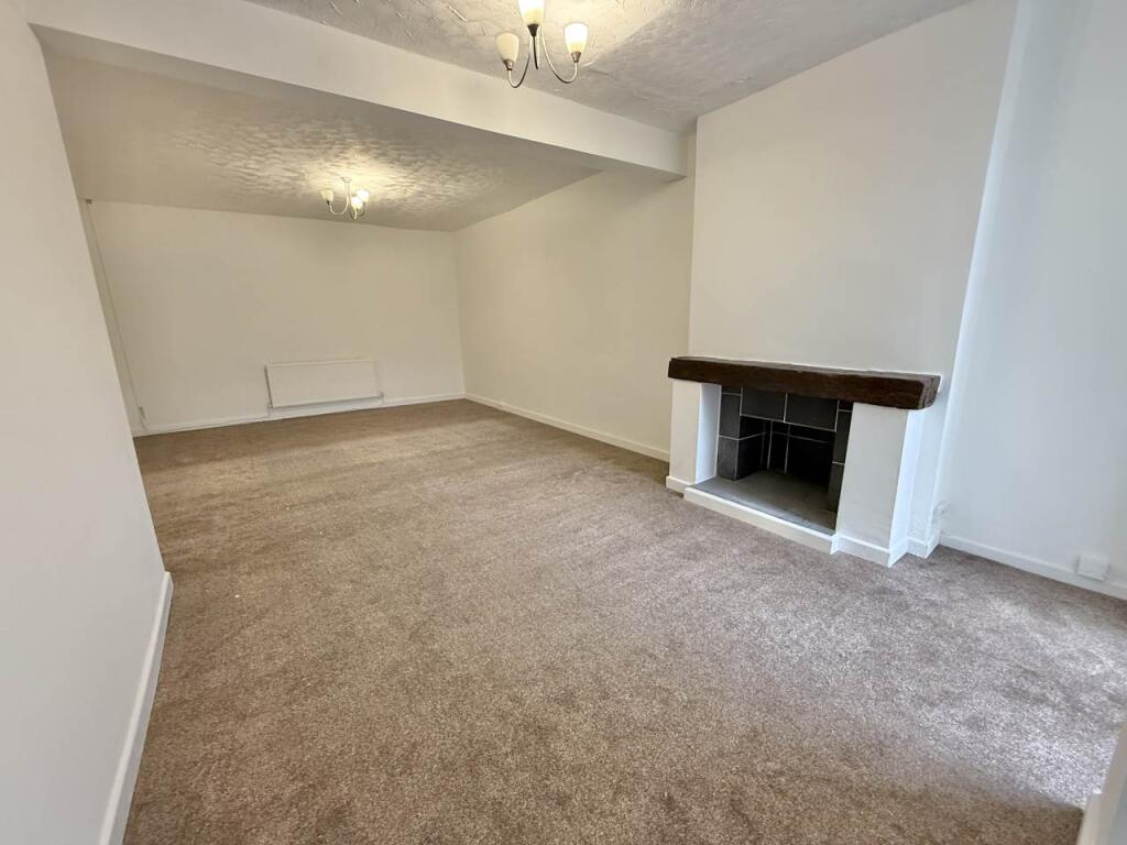 second reception roo