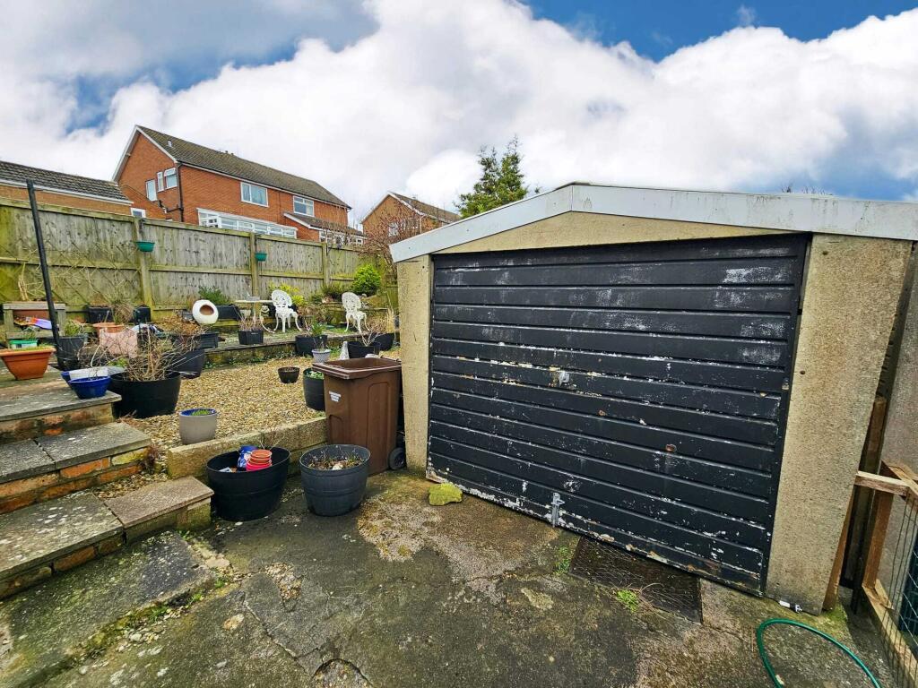 0193275b-dac0-4a14-b2ad-75a3697b457b