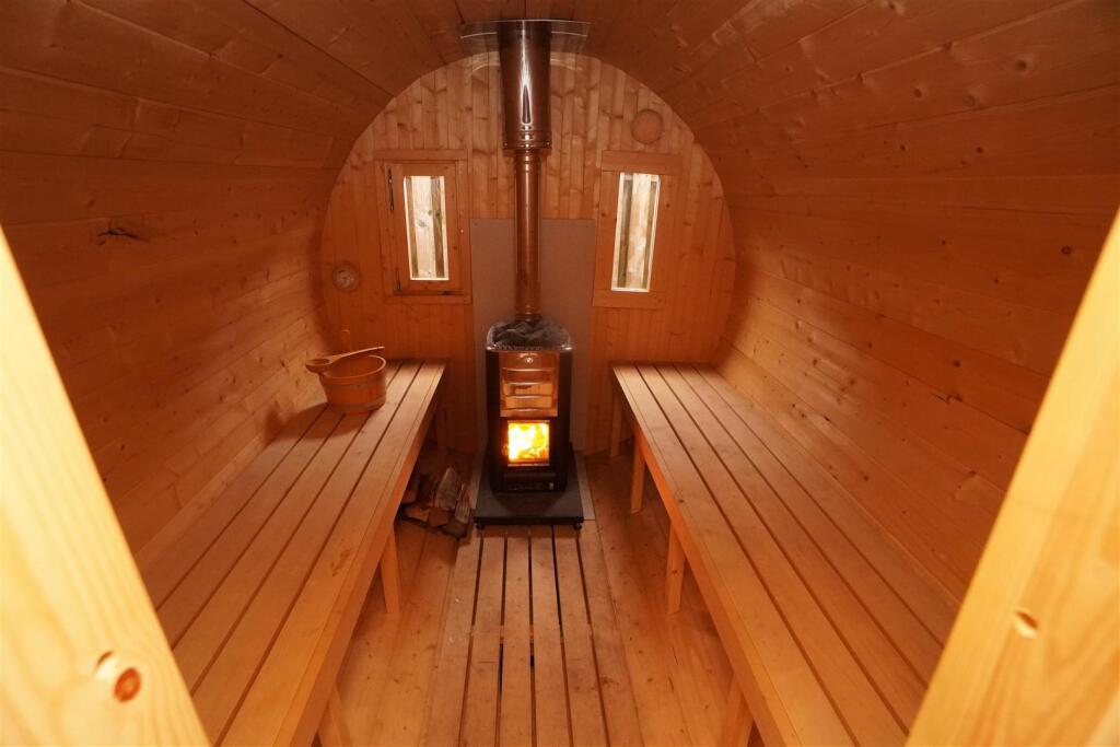sauna.jpg