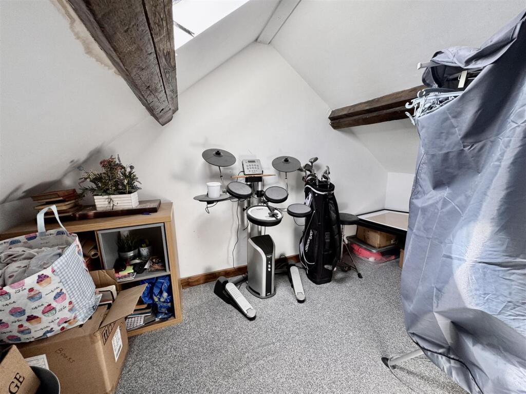 Attic Room 2