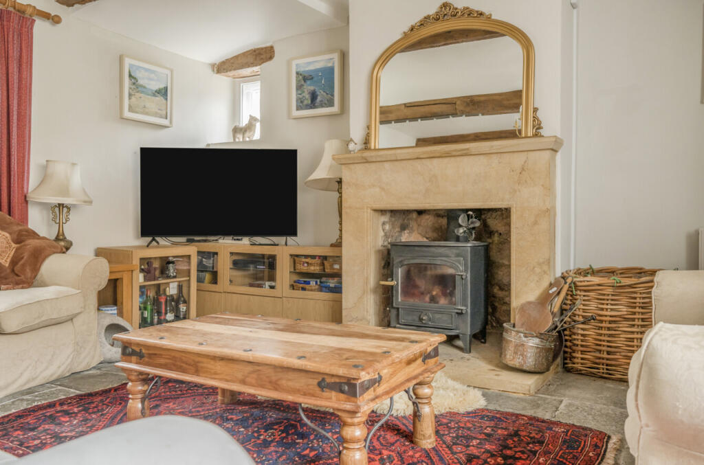 1346329-7-68b716a...