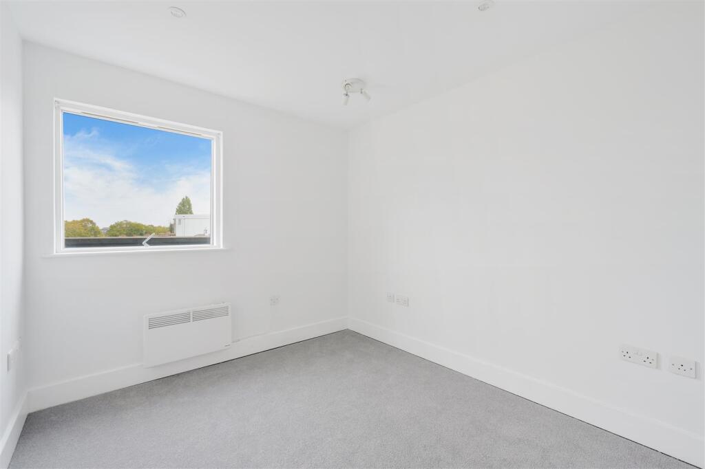 CAPITOL SQUARE (7).jpg