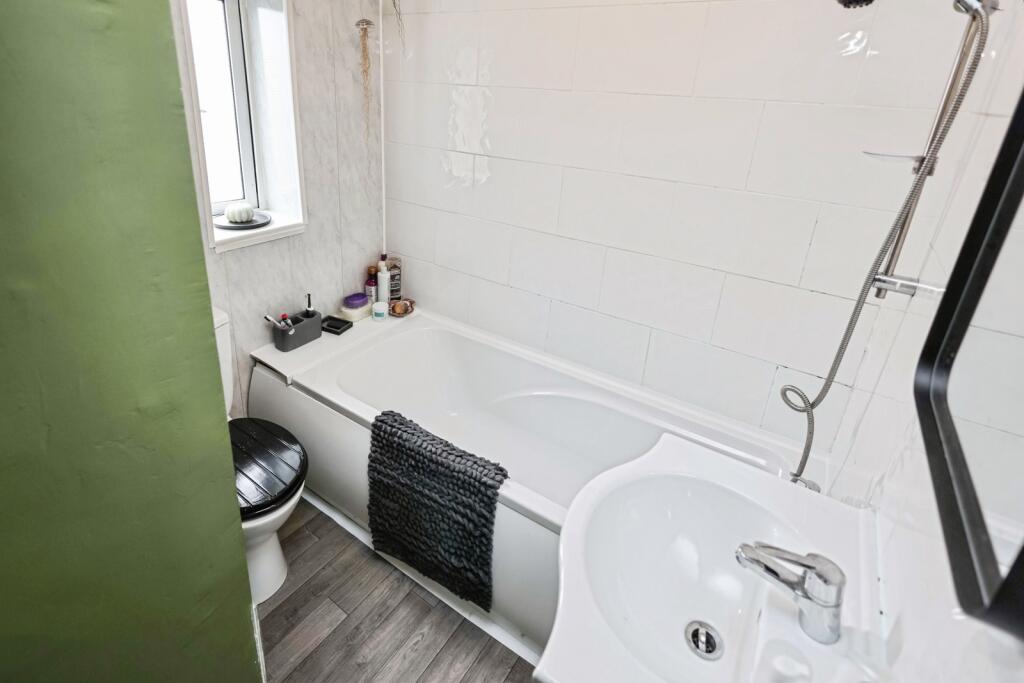 Upstairs Bathroom