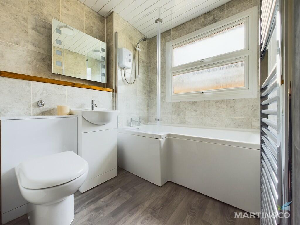 CAM03111G0-PR0172...