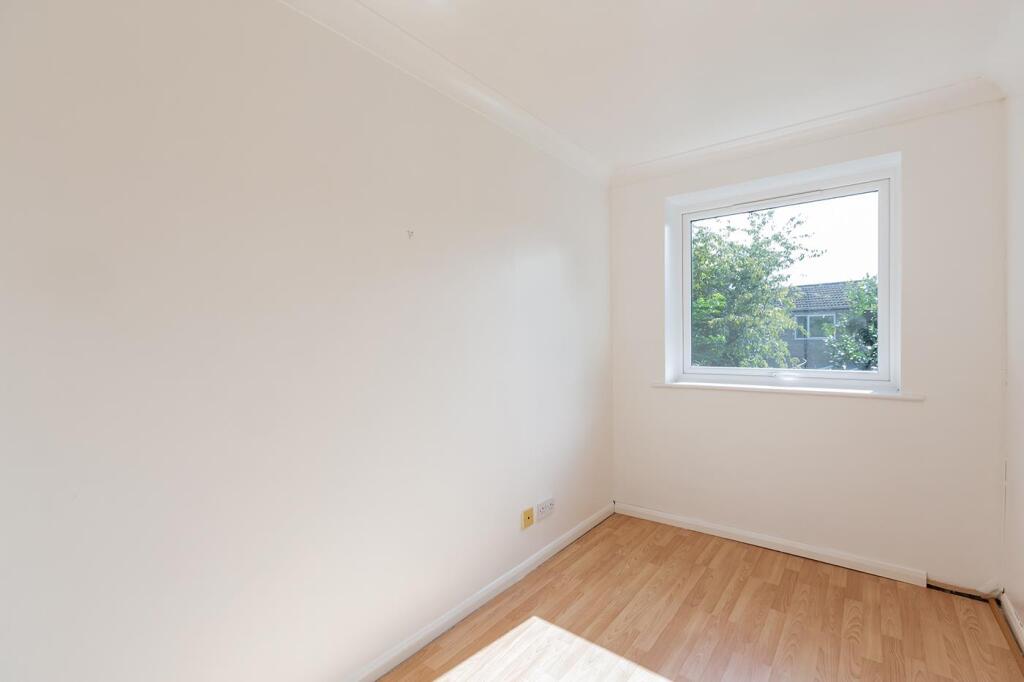 62 Caling Croft-LR2.jpg