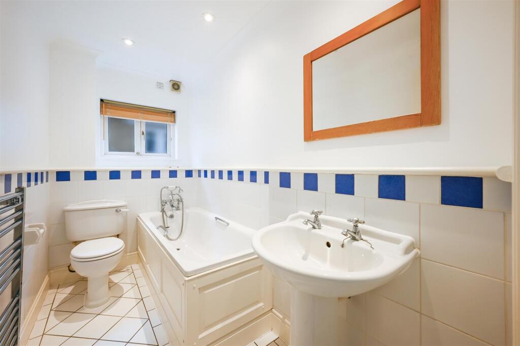 COTTENHAM PARK ROAD, 47A-7.jpg