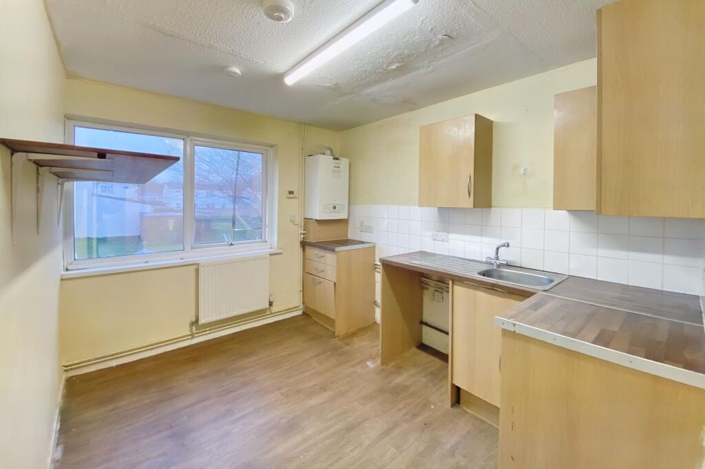 14 Burnet, Stantonbury, Milton Keynes, MK14 6AJ