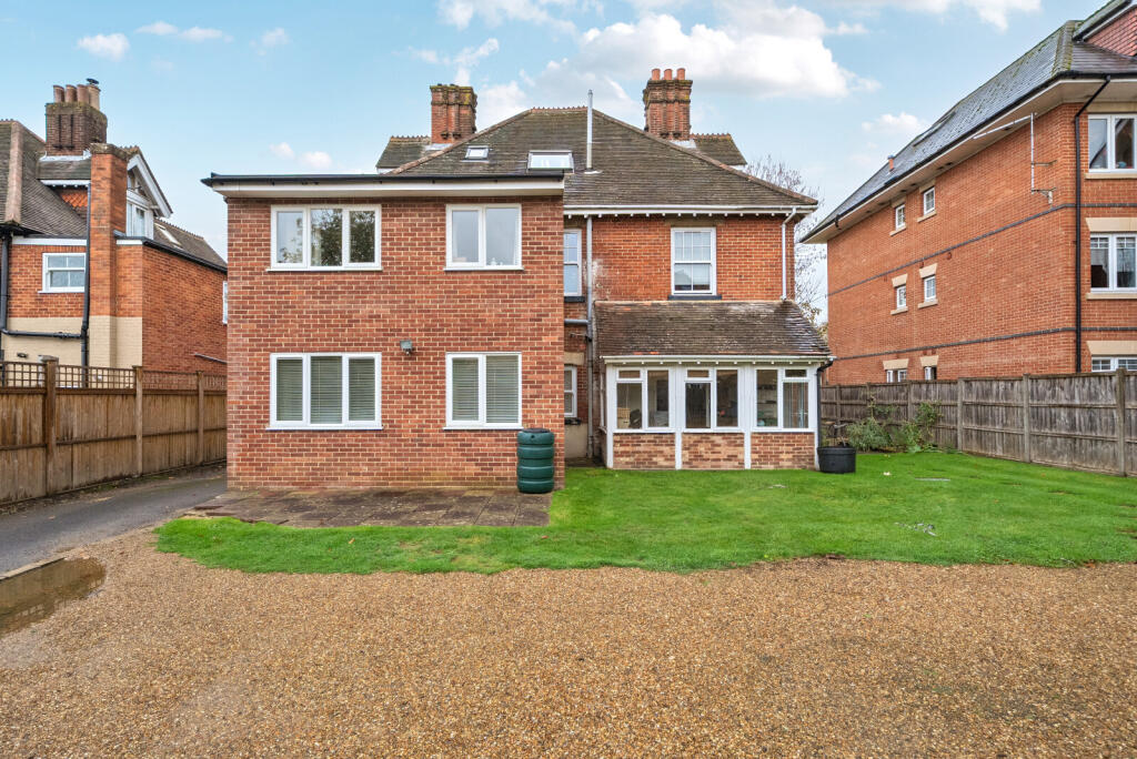 1376433-3-6911adc...