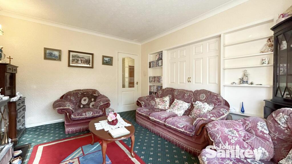 22 Victory Dr F&amp;M_5048.jpg