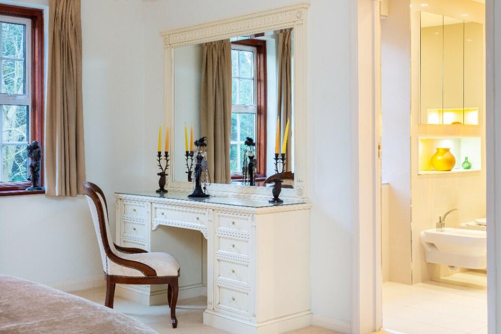 Main bedroom