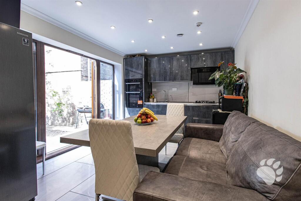 Kitchen/Living/Dining Area
