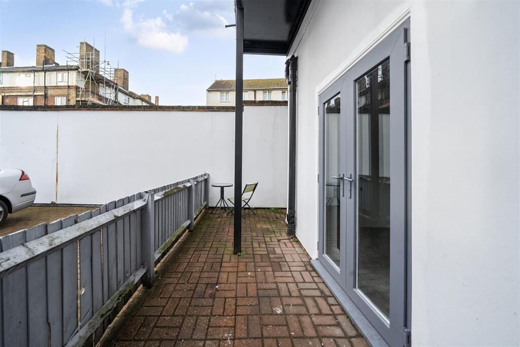 110 Fort Road, London