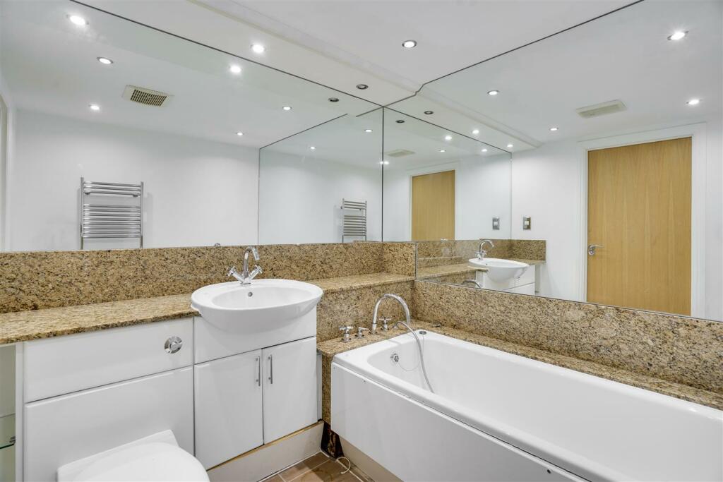 05-969d81028-MK-PMSC-72 Visage Apartments-21.jpg