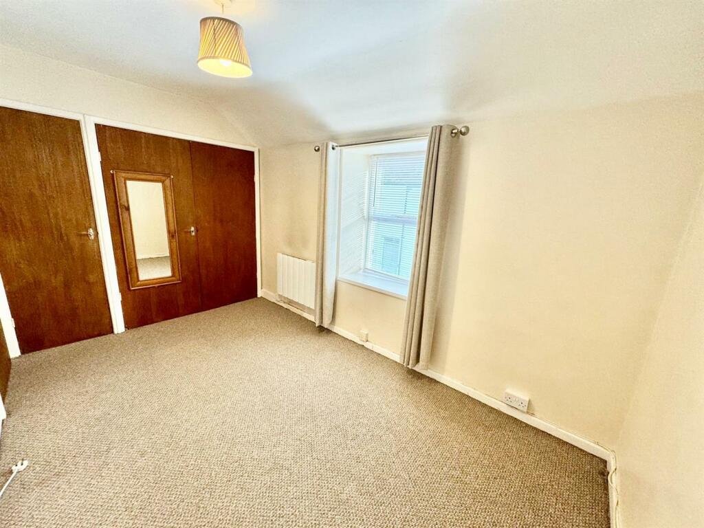 PHOTO-2024-10-29-07-20-43 (5).jpg