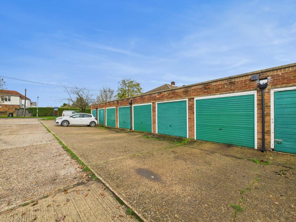Garage Block