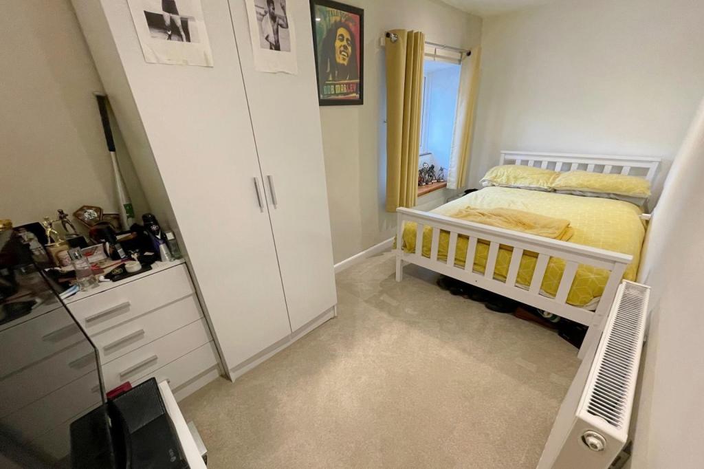 10- Bedroom