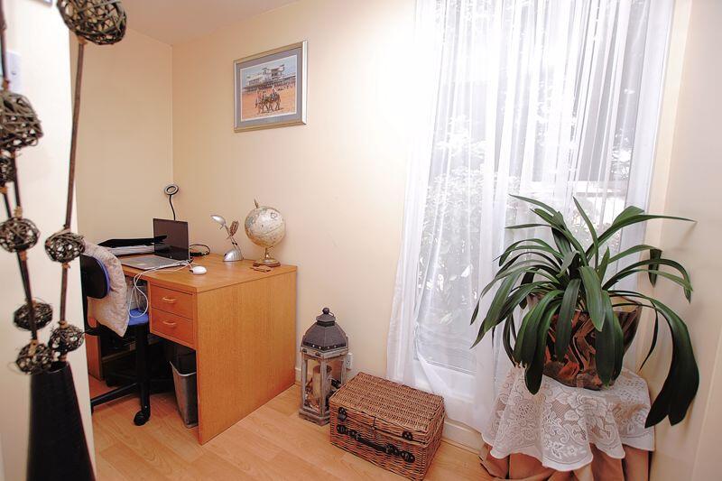 Entrance Porch/Study