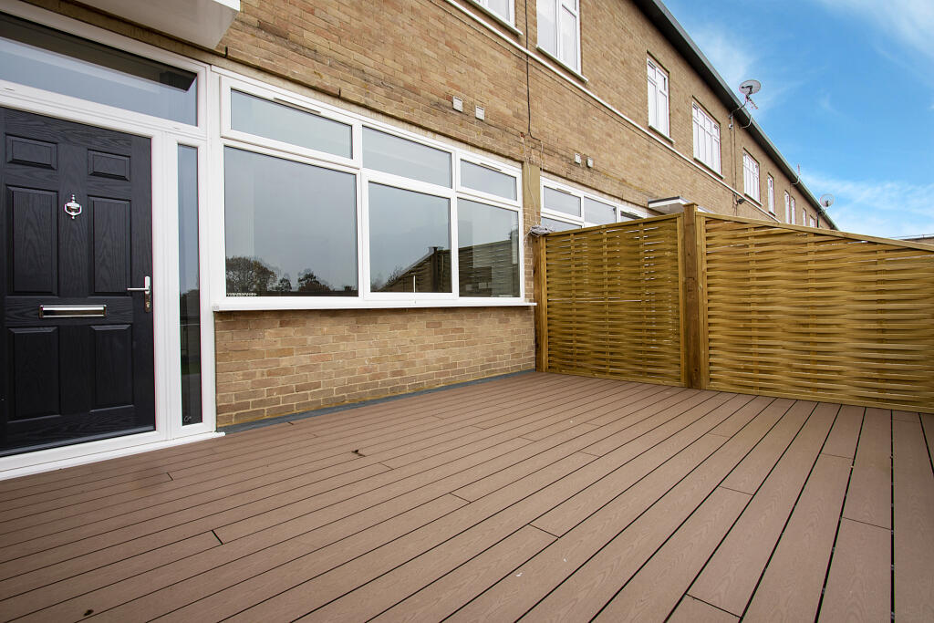 Crockhamwell-Road-Re