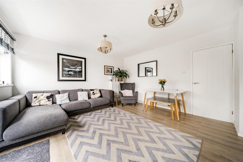 For Sale - Aspire Residential - Exmoor Court - Lou