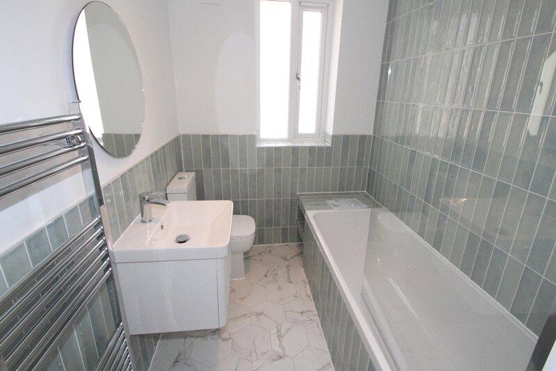 En Suite Bathroom