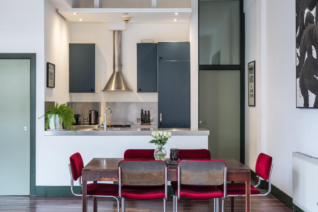 SUNLIGHT-SQUARE-1 (17).jpg