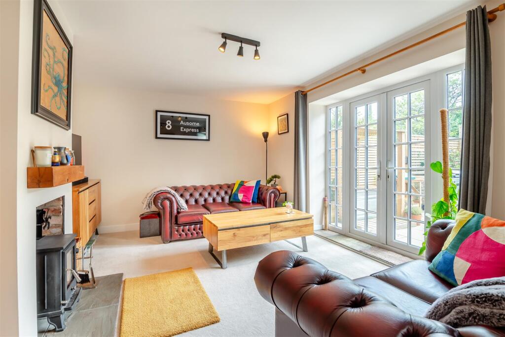 Sitting Room / Dining Room 3.jpg