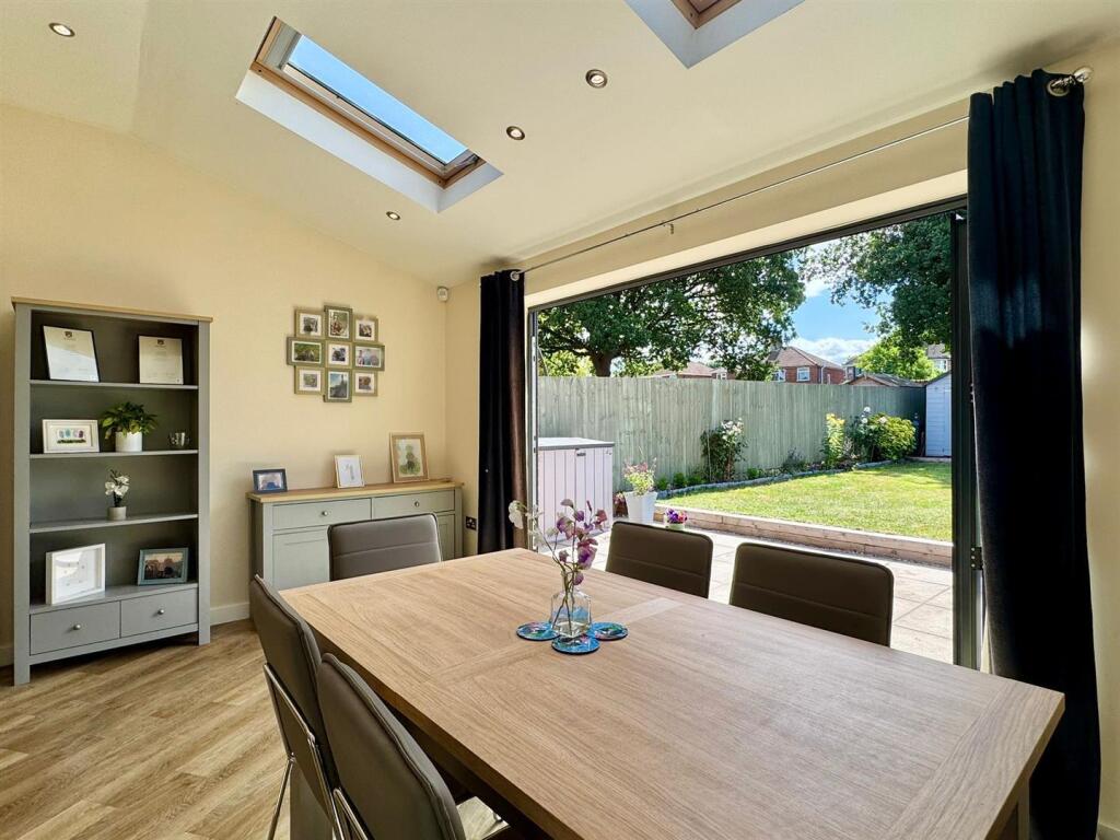 Diner (6)-fotor-20250625153929.jpg