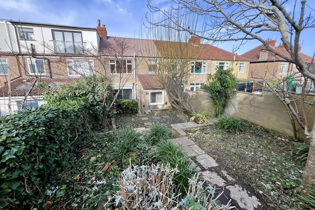 15 Ravenhill Avenue, Knowle, Bristol BS3 5DU | Fre