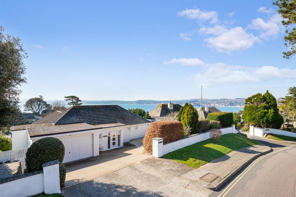 A02 - Rock Edge Rock End Avenue Torquay - 250304.j