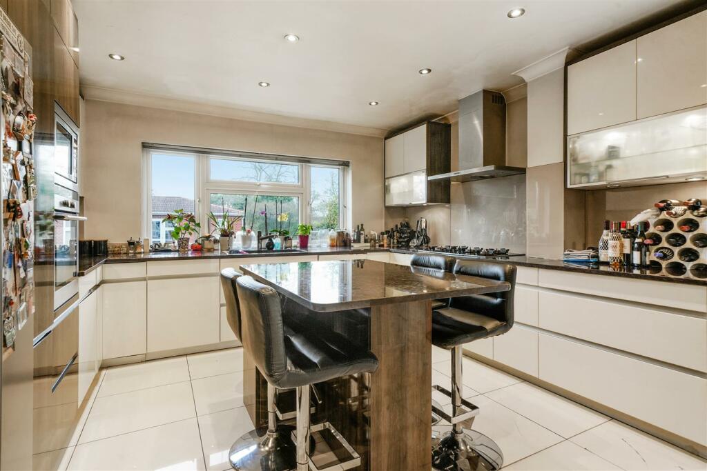 74 Pebworth Road - x57fCoo2vJYC31eBhl9C.jpg
