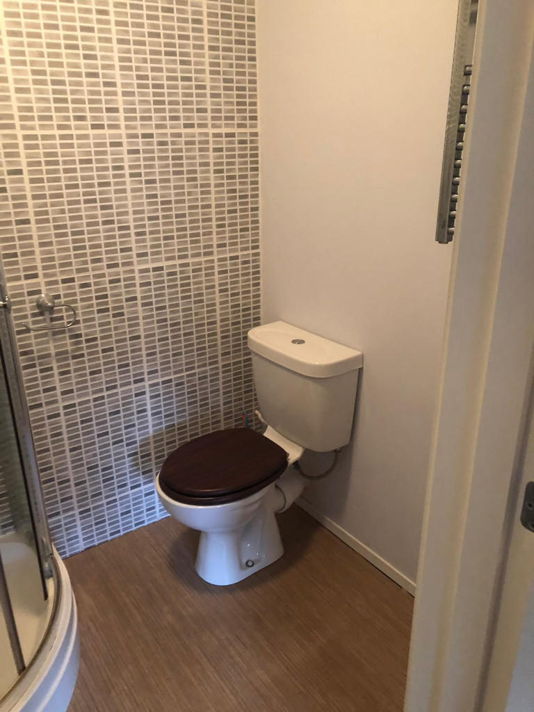 Ensuite