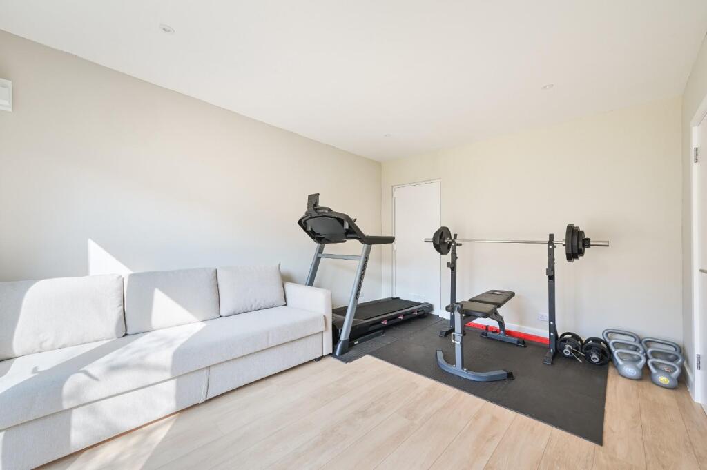 BROWNING AVENUE,  (21).jpg