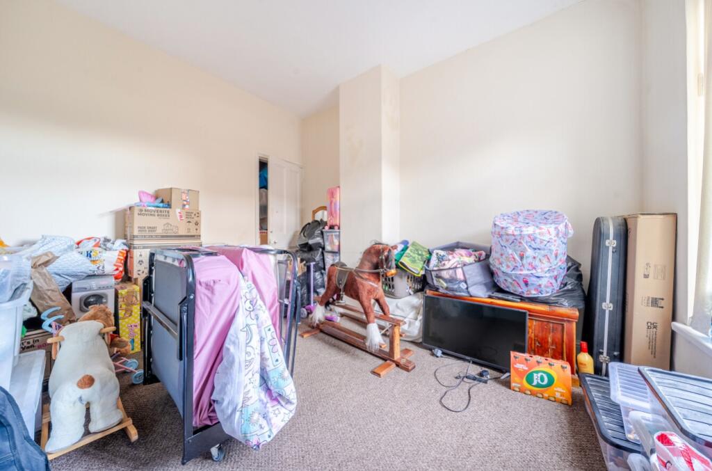 1384066-8-69243dd1bd4e8