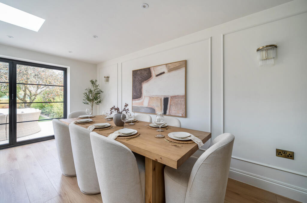 1381093-20-6915b8...